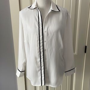 Chiffon blouse button Down